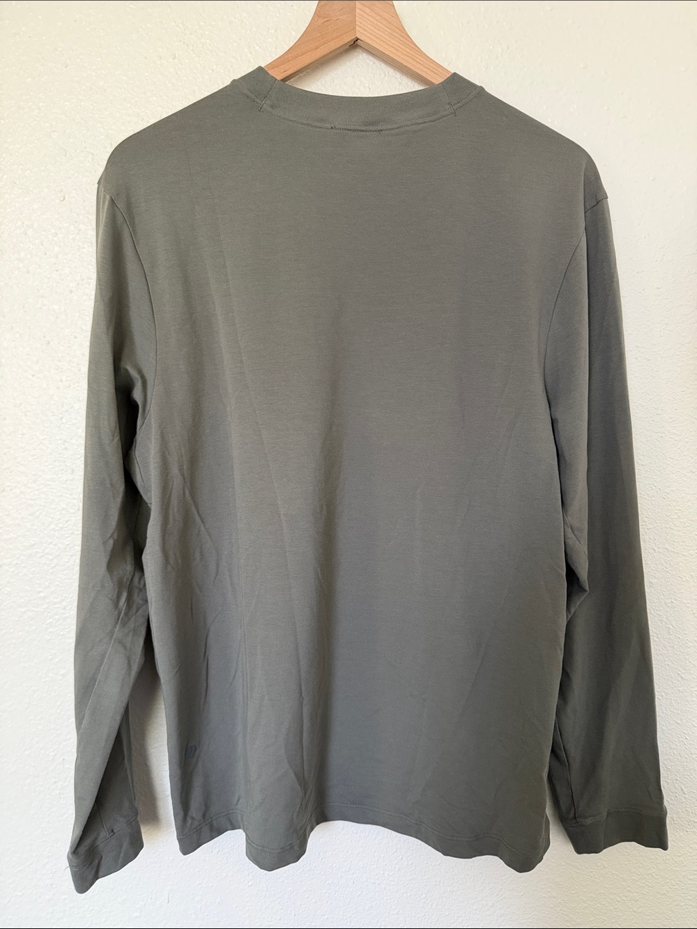 Lululemon Zeroed In Long Sleeve Shirt - Picture 2 of 3